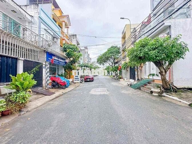 💖💖Cho thuê nhà nguyên căn đường 10m KDC SGM Thị Trấn Nhà Bè