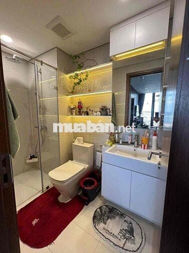 Em cần cho thuê nhanh CH Eco Green 2PN FULL NT giá 15 triệu. LH E Phi