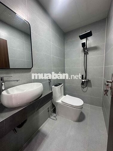 Chủ nhà gửi bán em căn hộ HuD Tây Nam Linh Đàm cần bán lh ***