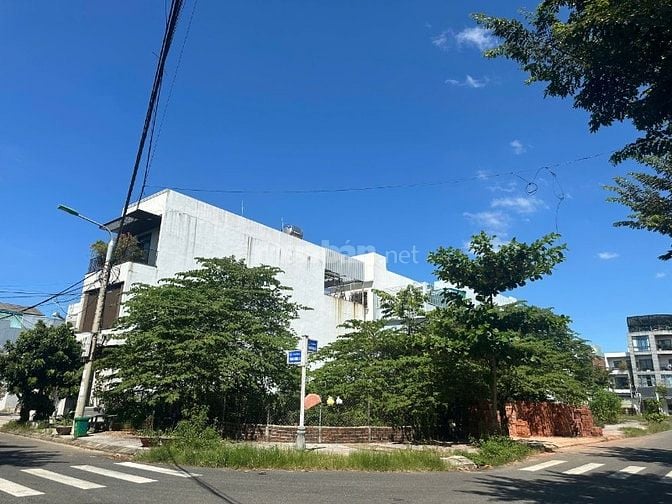 Lô góc Hoà Xuân, Đà Nẵng - 2MT đường Thanh Lương 24 và Phạm Xuân Ẩn