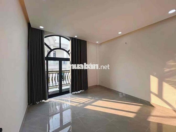 NHÀ BÌNH TÂN (5M x 10,3M) NGAY NGÃ TƯ GÒ MÂY. ĐƯỜNG NHỰA XE HƠI 7M !!!