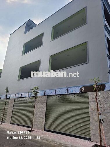 🧣Cho thuê tòa nhà 2Mặt tiền DT 6,5X20 Có than máy