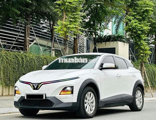 VinFast VF6 ECO 2025 Trắng