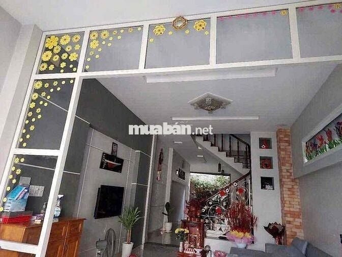 Full nội thất trệt 2 lầu 4*17; 3pn đg xe hơi đi gò Vấp gần