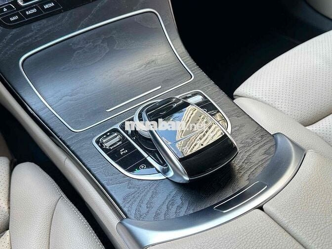 Mercedes-Benz C200 2016 Trắng 90000 km