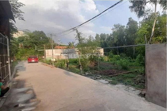 Bán gấp đất nhà vườn Phú Hữu NhơnTrạch giá rẻ 2,9ty/846m,oto,chính chủ