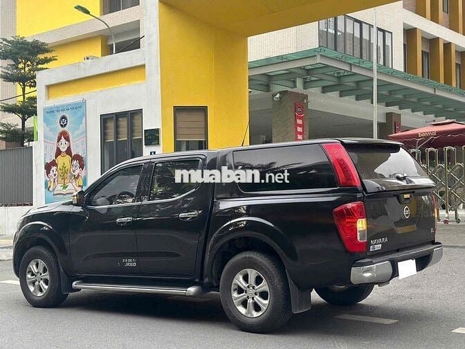 Nissan Navara 2.5 EL sx 2018 màu đen xe đẹp