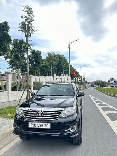 Toyota Fortuner 2015 Đen