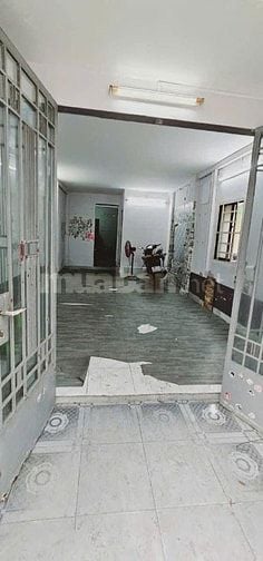 Bán nhà mặt tiền 10m đường Lạc Long Quân, Phường 3, Quận 11