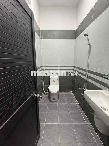 CHÍNH CHỦ BÁN NHÀ LẦU ĐÚC MẶT TIỀN BỜ KÈ CÁI SƠN, AN BÌNH TP CẦN THƠ