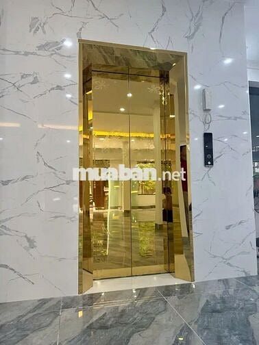 Cho thuê nhà, P. Trung Hòa, Thang máy, pccc, Vỉa hè; 107m2* 6T- 50 Tr