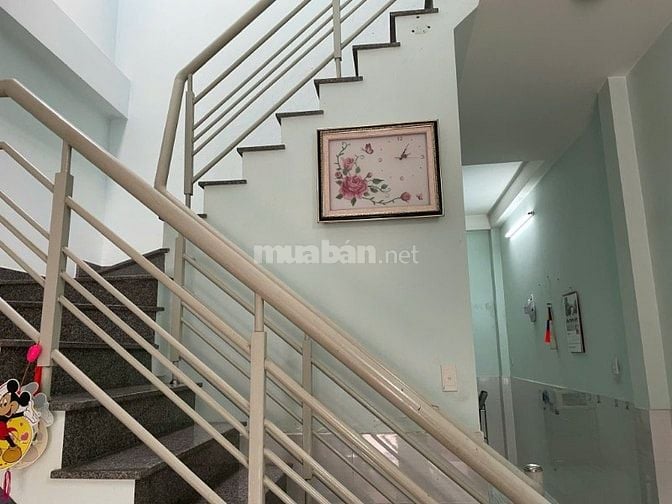 Cho thuê nhà nguyên căn đường Dương Đình Hội, Quận 9 cũ, 100m2, 1 lầu