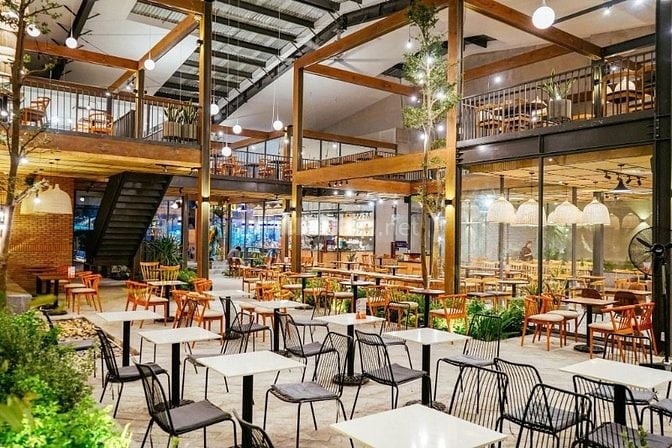 chính chủ cho thuê nhà đường Lê Thánh Tôn q1 ngang 10m dài 20m 4 lầu