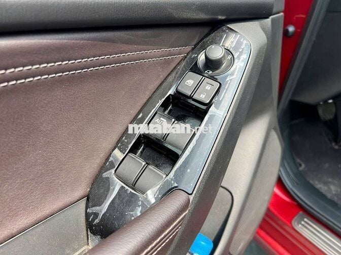 2020 Sedan 1.5L Luxury - 21000 km