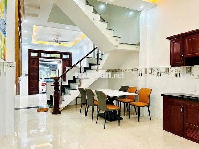 Biệt Thự sân vườn 146,3m2 có nhà 3 lầu