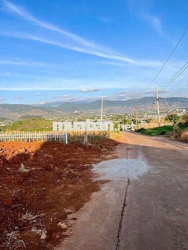 Cần bán gấp lô đất sát homestay Ovi farm giá 980 triệu