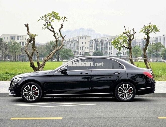 Mercedes-Benz C200 2015 Đen