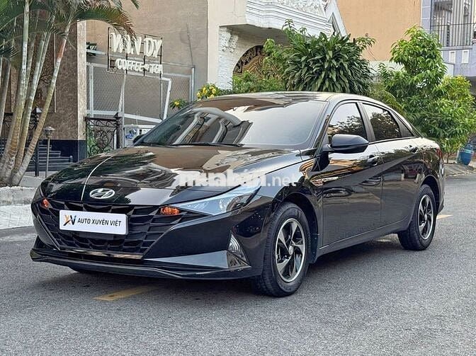 Hyundai Elantra 1.6AT 2022 Đen Chạy Lướt Như Mới