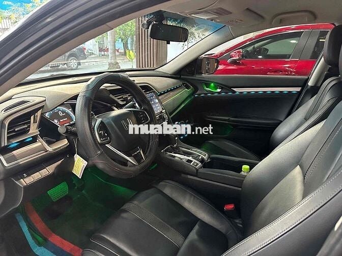 Honda Civic 2019 - 41000 km