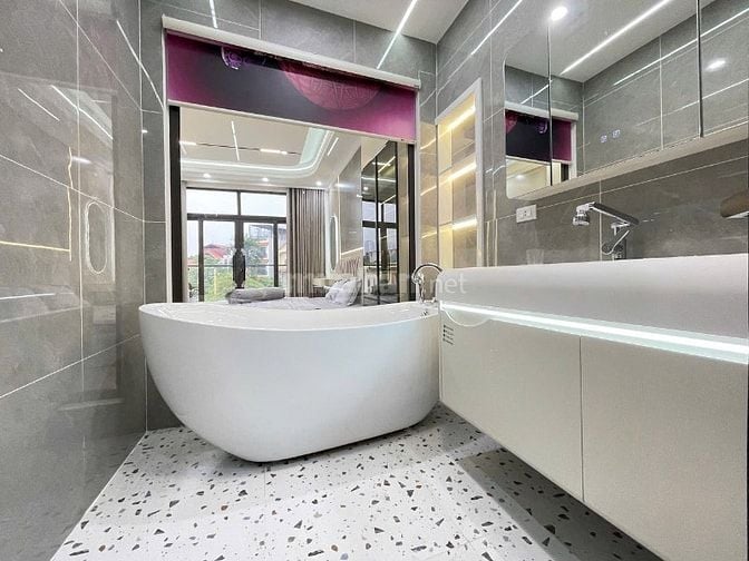 Bán nhà Ngọc Hồi Thanh Trì ngõ thông ô tô, Dt 50m2, 6t, mt 4m, ở ngay.