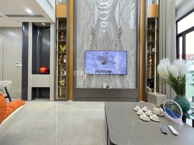 Bán nhà Ngọc Hồi Thanh Trì ngõ thông ô tô, Dt 50m2, 6t, mt 4m, ở ngay.