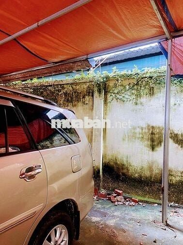 Toyota Innova 2013 2.0E - 195026 km