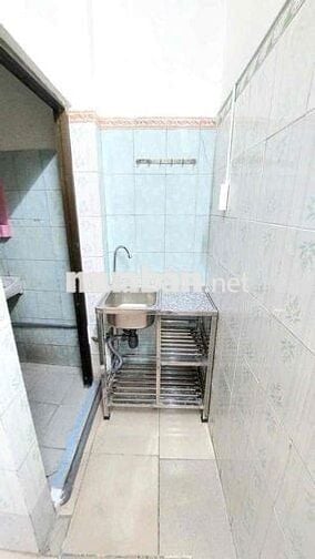 phòng chính chủ cho thê 1tr8 giờ giấc tự do ko chung chủ