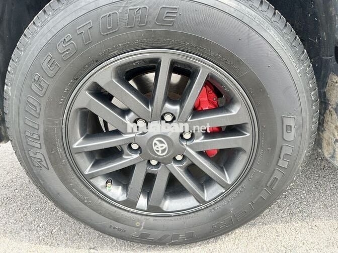 Toyota Fortuner 2015 2.7V 4x2 - 102000 km