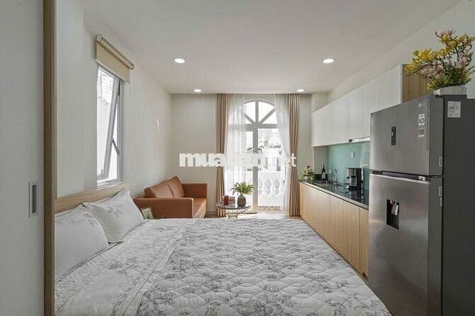 CHO THUÊ CĂN HỘ BAN CÔNG FULL NỘI THẤT THANG MÁY NGAY BỜ KÈ HOÀNG SA