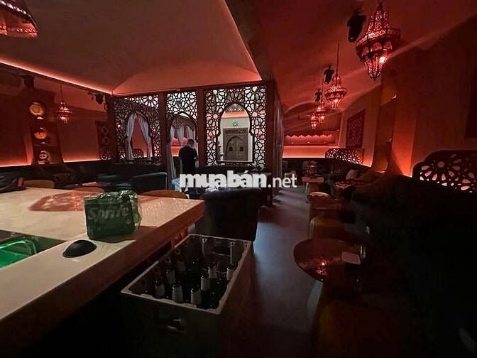 Cho thuê nhà Gần MT Khu Trần Hưng Đạo, Phường Cô Giang, Quận 1.