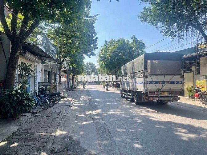 BÁN  ĐẤT VÀNG VÂN NỘI - GẦN CẦU

NHẬT TÂN - CẠNH THÀNH PHỐ THÔNG MINH