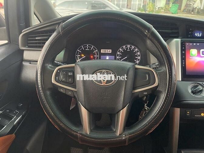 Toyota Innova 2017 2.0E chất gia đình.