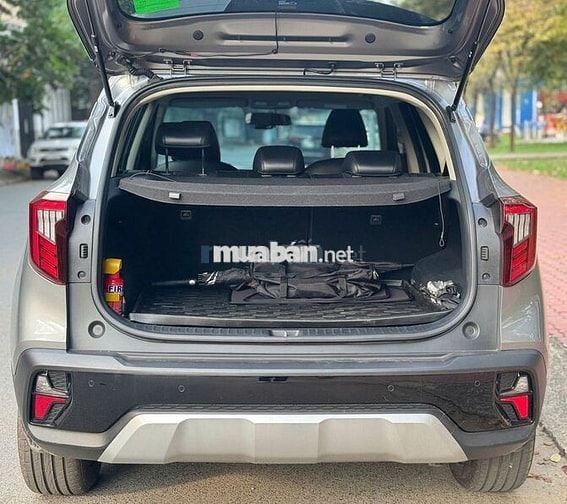 KIA Seltos Luxury 2025 Titan 10000 km