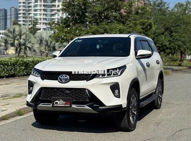 Toyota Fortuner Legender 2022 4x2AT 34000 km