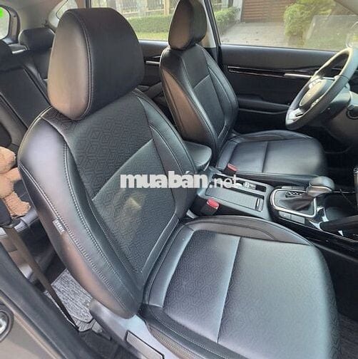 KIA Seltos Luxury 2025 Titan 10000 km