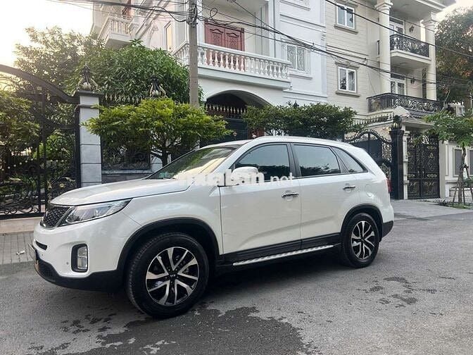 Kia Sorento 2019 Trắng 27000 km