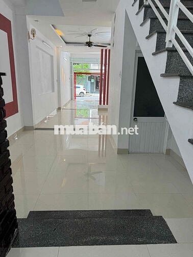 Nhà Mê Linh Tân Lập Nha Trang Cách Biển 400M Có Dòng Tiền Cho Thuê