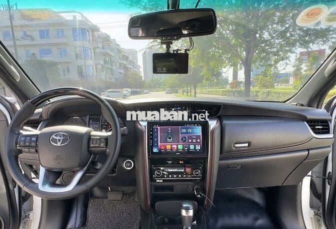 Toyota Fortuner Legender 2022 4x2AT 34000 km