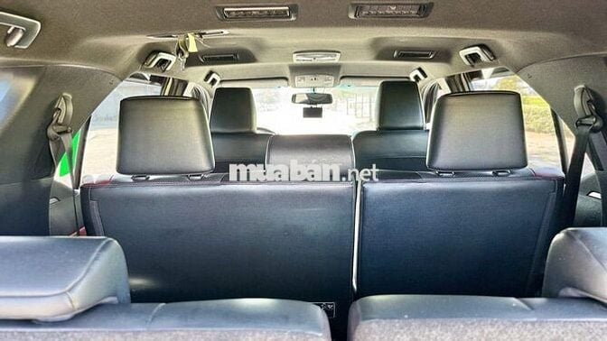 Toyota Fortuner Legender 2022 4x2AT 34000 km