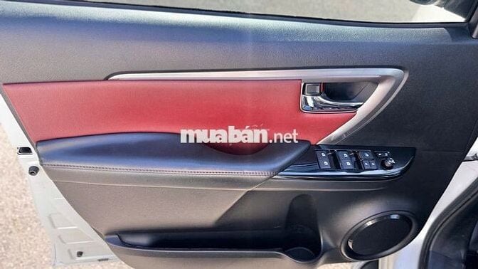 Toyota Fortuner Legender 2022 4x2AT 34000 km