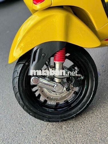 Piaggio Vespa Sprint ABS IGET 2022 Vàng Đen