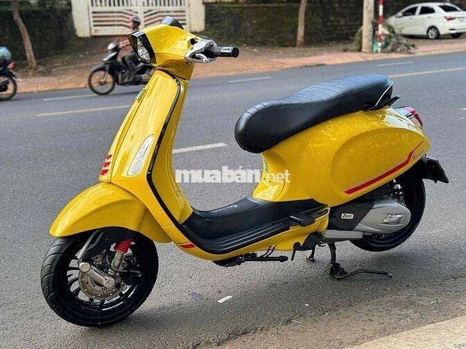 Piaggio Vespa Sprint ABS IGET 2022 Vàng Đen