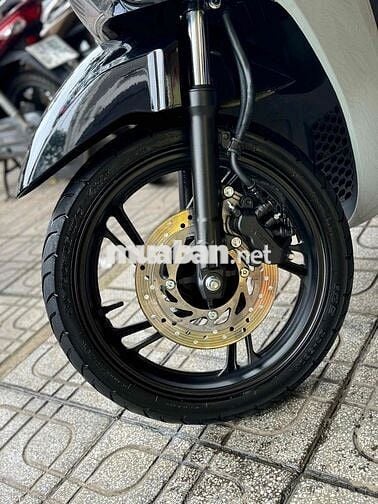 Honda SH 2018 Xám xi măng