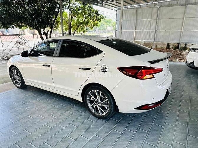 Hyundai Elantra 2022 2.0 AT Cao cấp