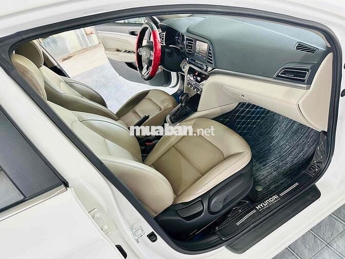 Hyundai Elantra 2022 2.0 AT Cao cấp