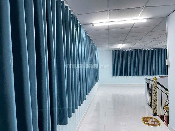 Cần bán nhà sổ hồng riêng ngang 6 dài 12.5, phường BHH B Bình Tân