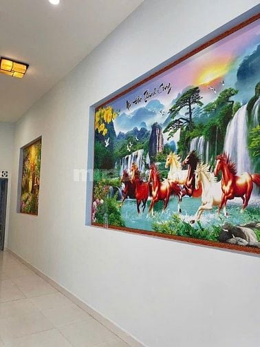 Cần bán nhà sổ hồng riêng ngang 6 dài 12.5, phường BHH B Bình Tân