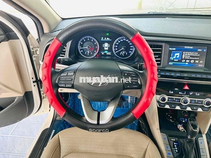 Hyundai Elantra 2022 2.0 AT Cao cấp