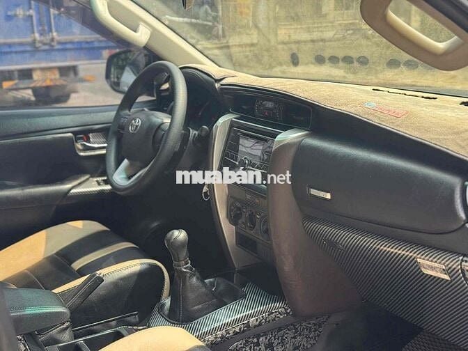 Toyota Fortuner 2017 2.4G 4x2 - 130000 km