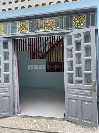 Cần bán nhà sổ hồng riêng ngang 6 dài 12.5, phường BHH B Bình Tân